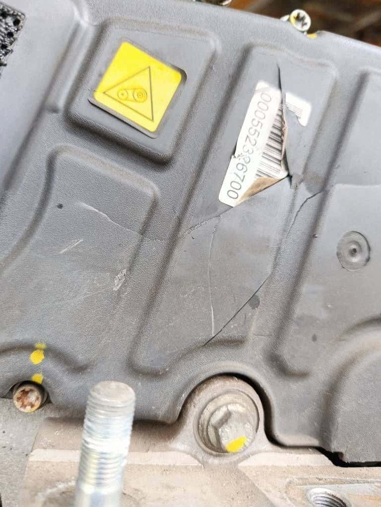 Moteur D16AA vue 11