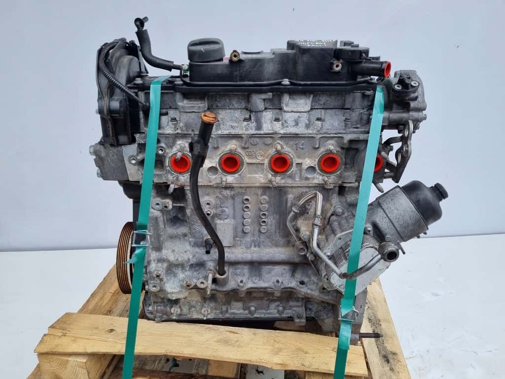 Moteur 8HP (DV4C) vue 2