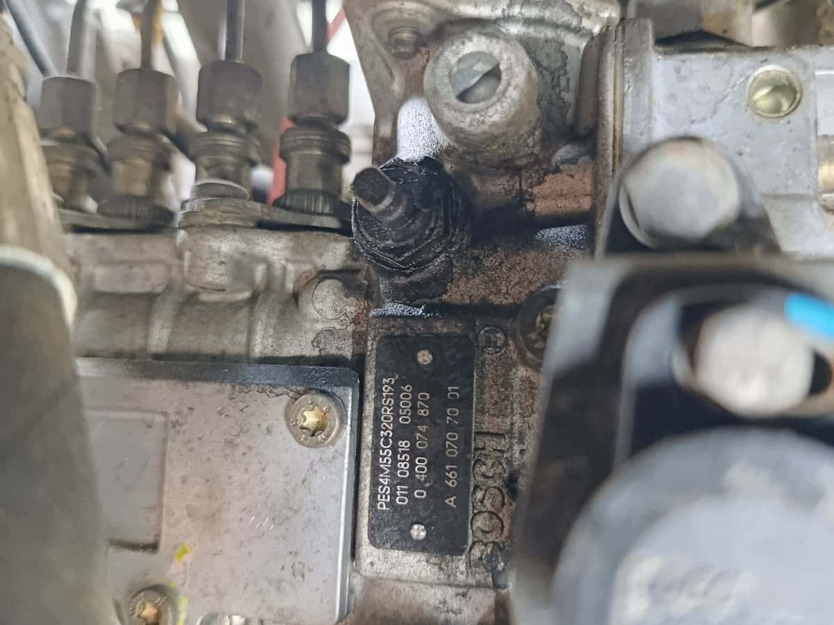 Moteur OM661LA vue 5