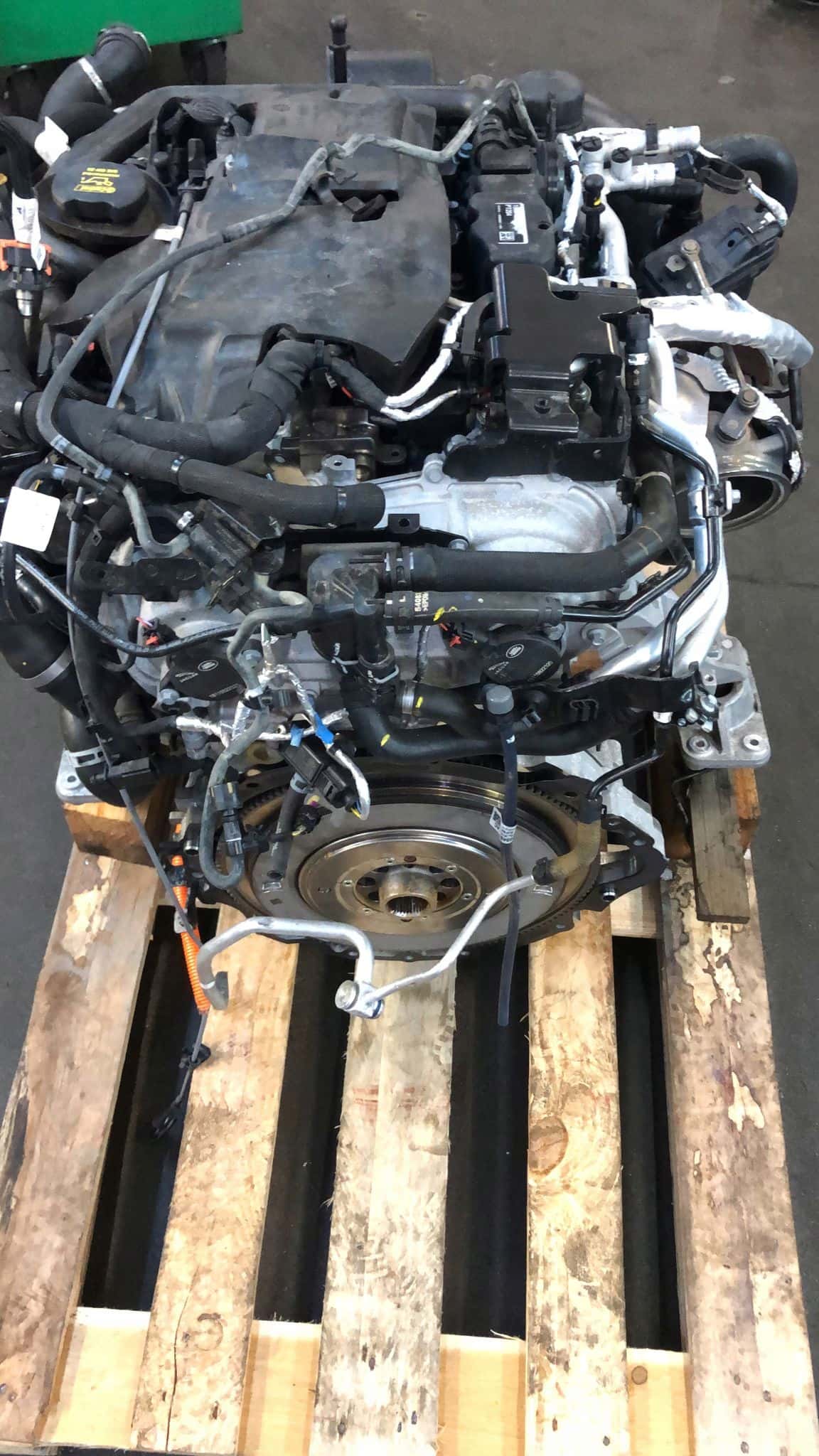 Moteur PT204(AJ20P4) vue 2