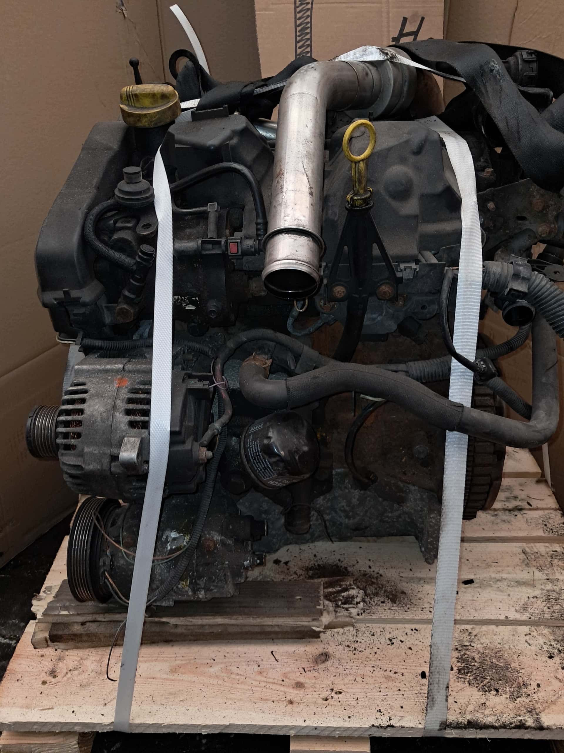 Moteur K9K 728 vue 3
