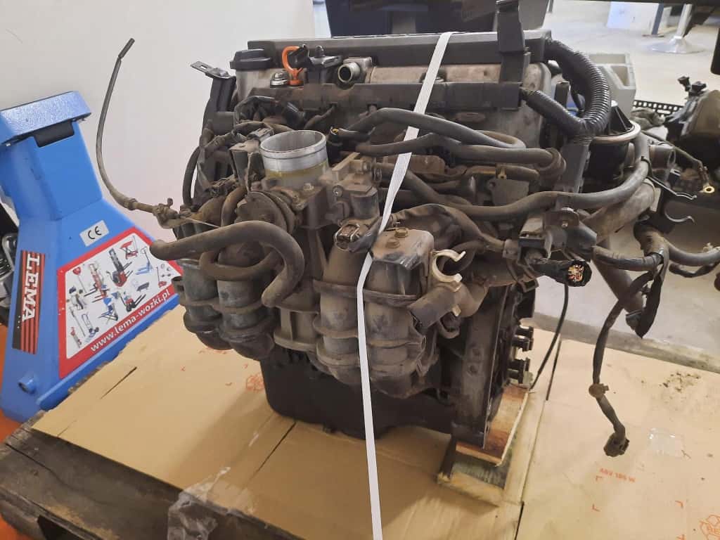 Moteur D14Z6 vue 3