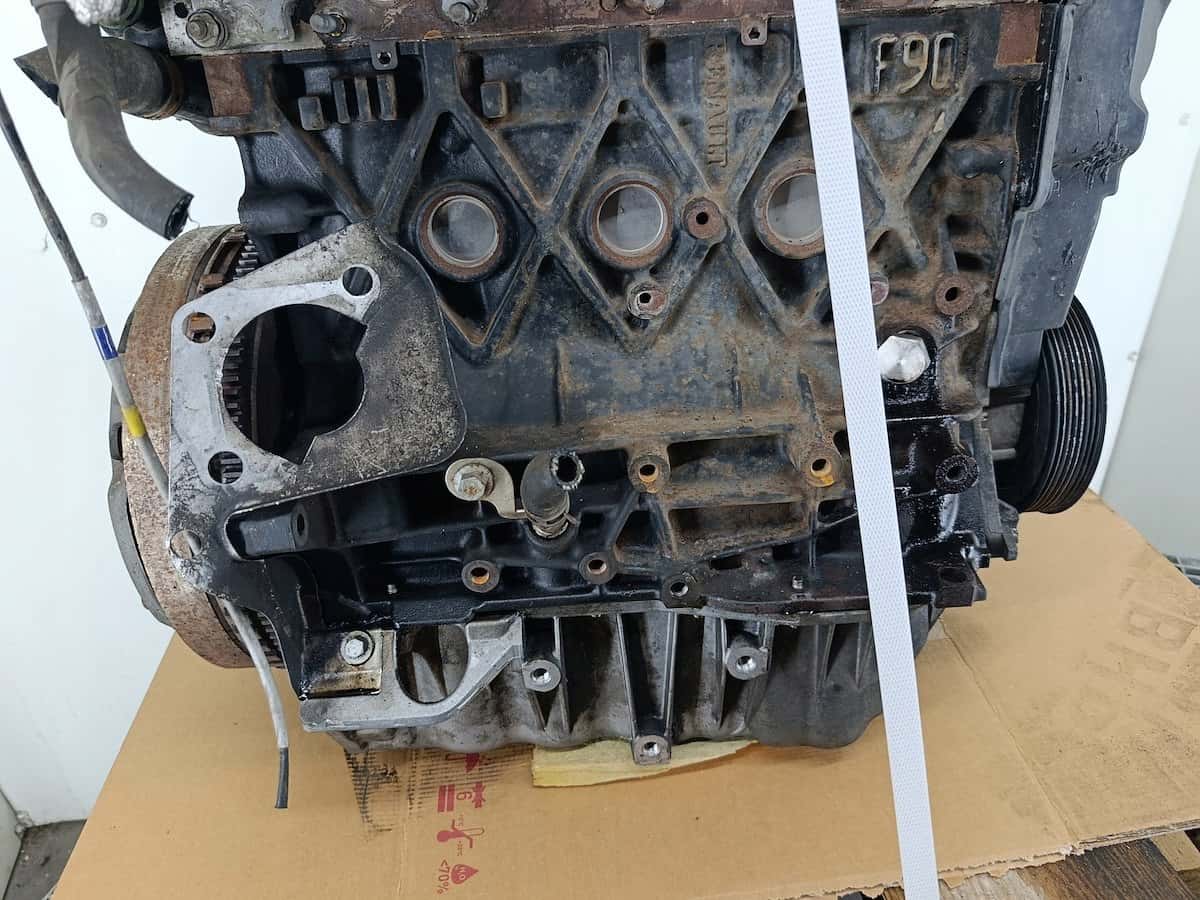 Moteur F9Q 870 vue 5