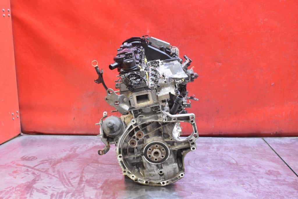 Moteur 9HP (DV6DTED) vue 7