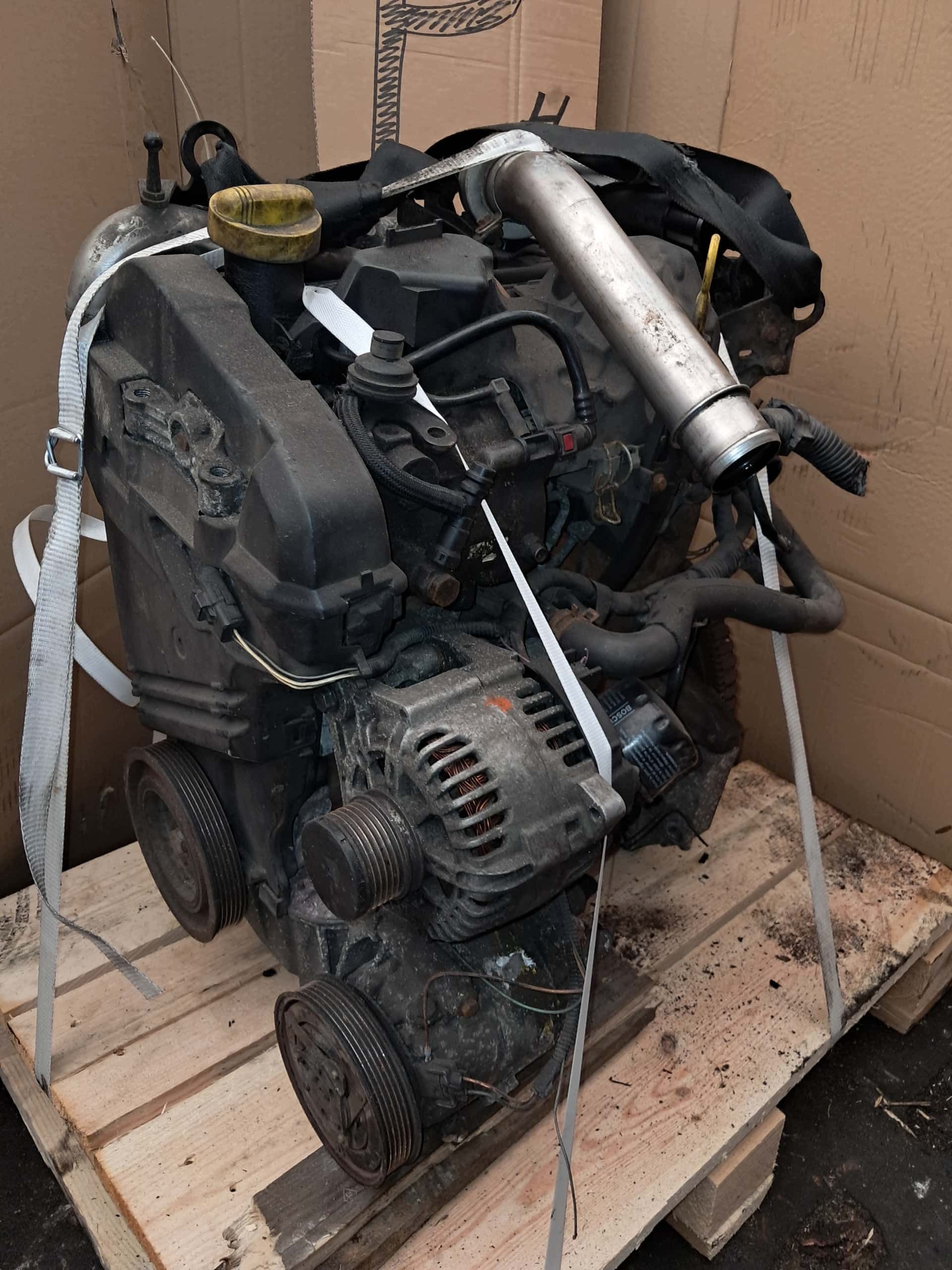 Moteur K9K 728 vue 4