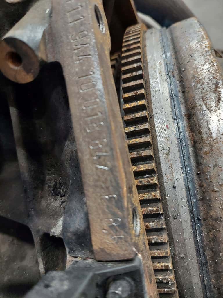 Moteur M 111.944 vue 7