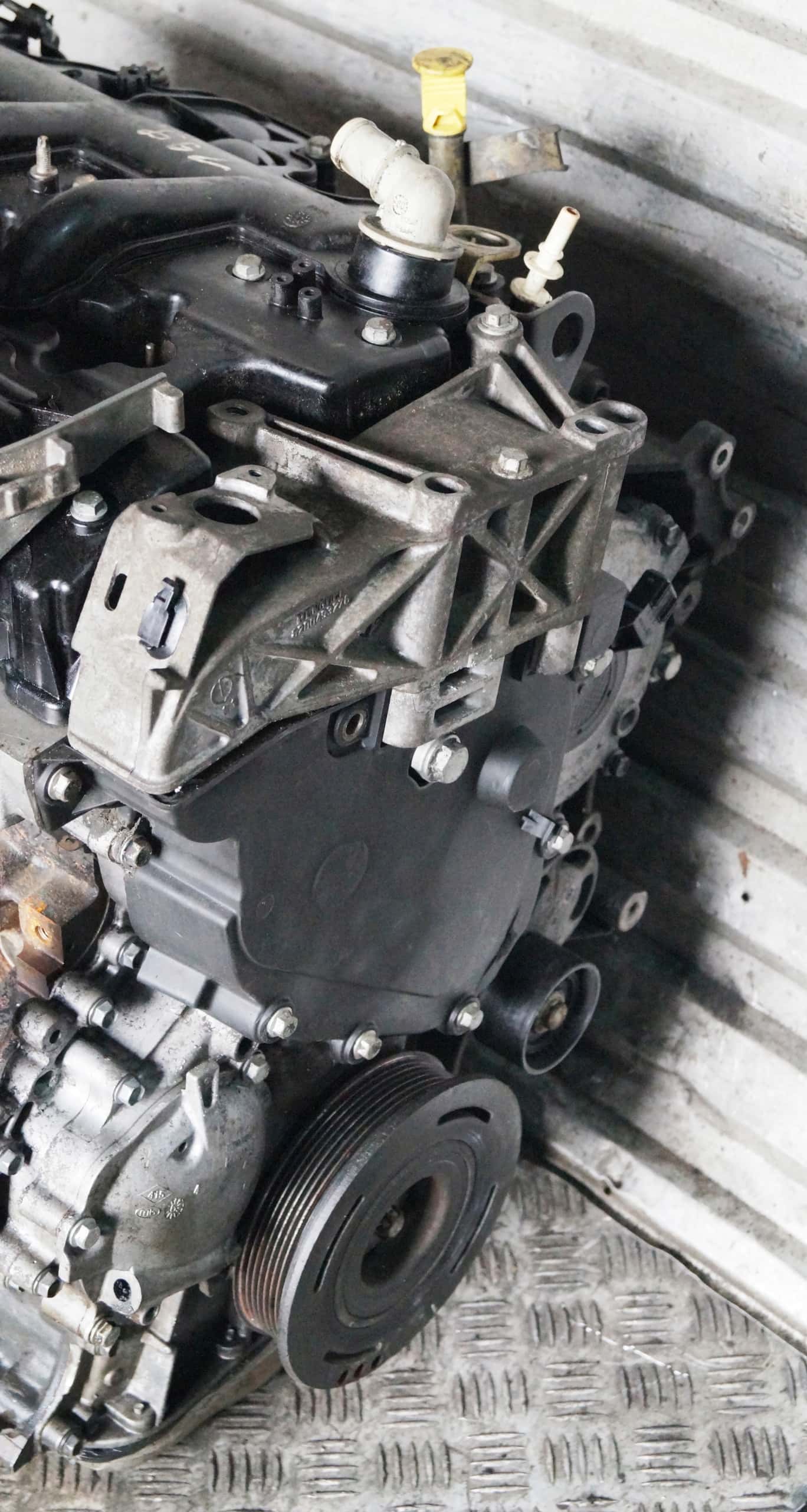 Moteur G9U 630 vue 7