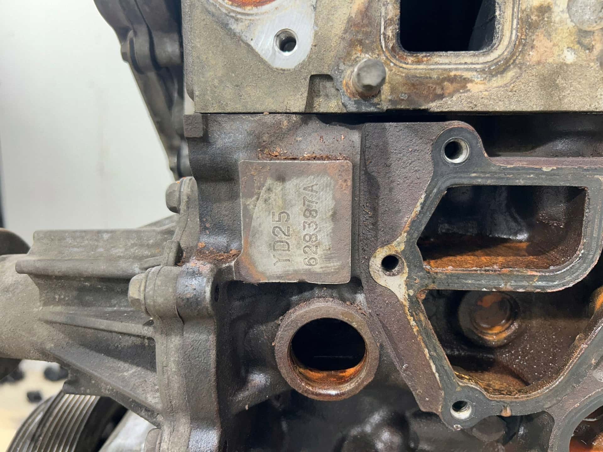Moteur YD25DDTi vue 10