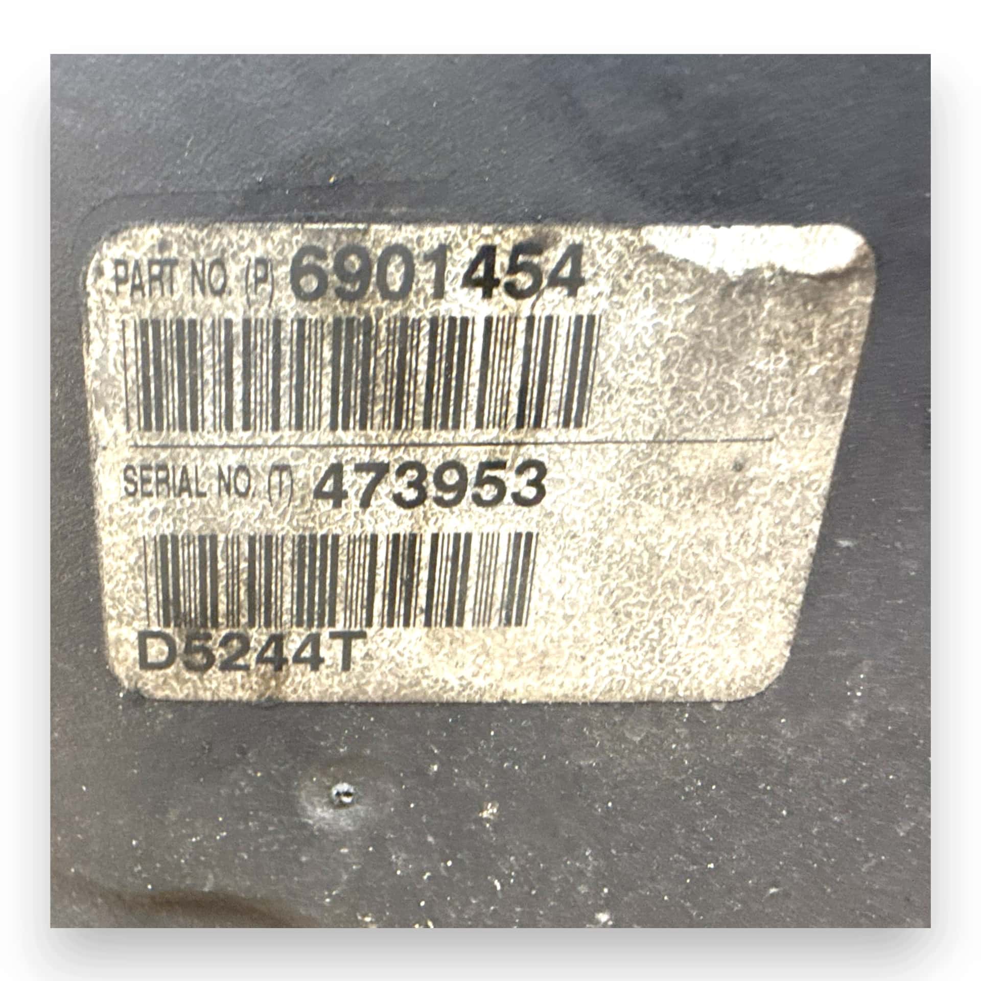 Moteur D 5244 T4 vue 9