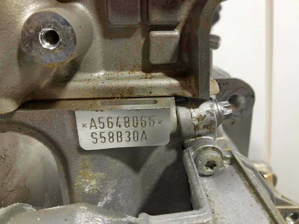 Moteur S58 B30 A vue 11