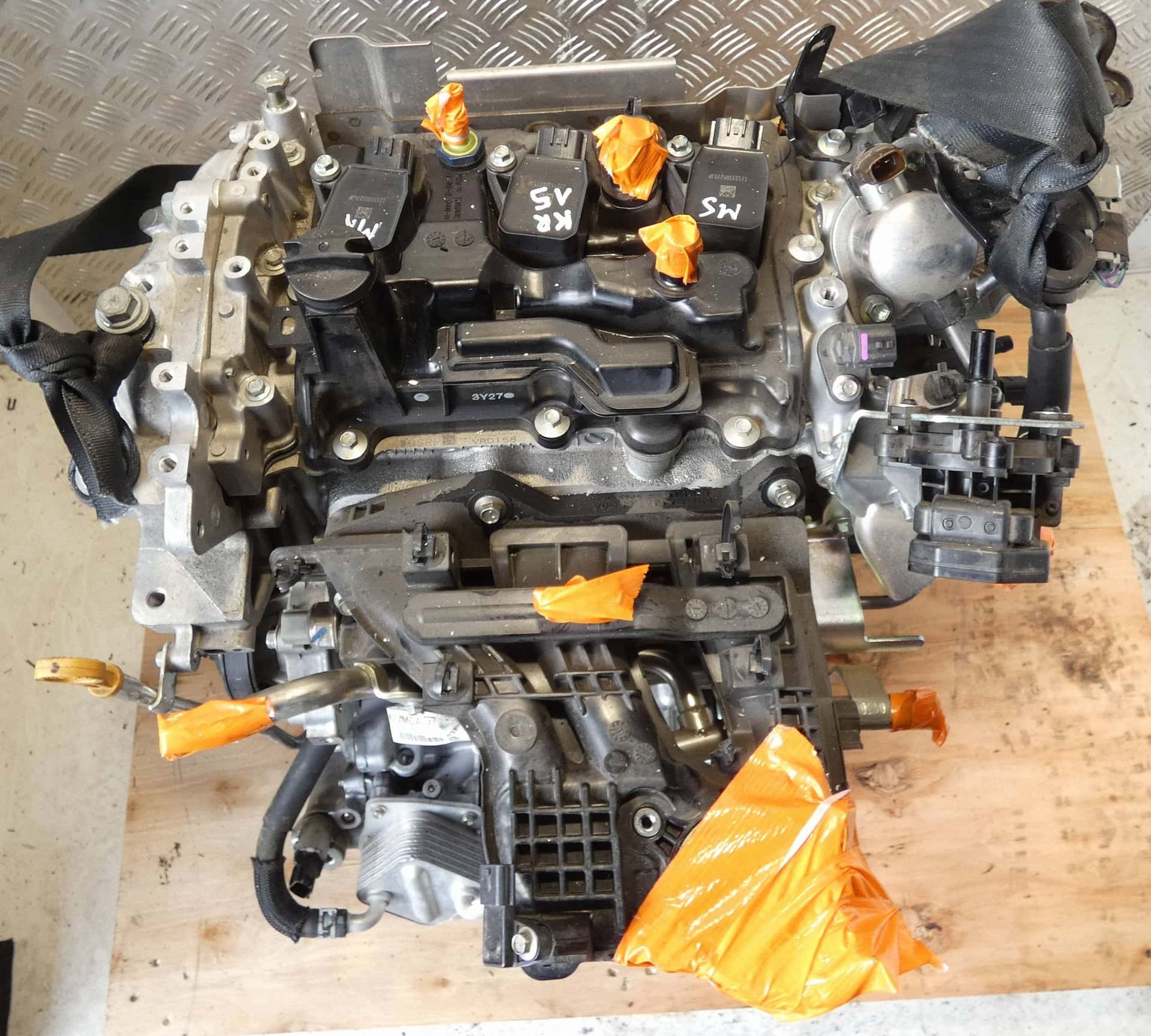 Moteur KR15DDT vue 2