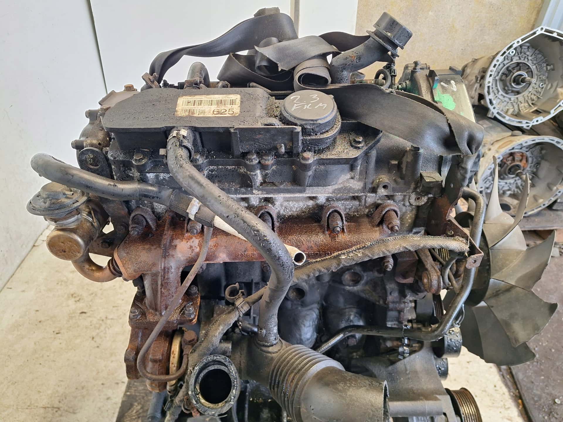 Moteur F1AE0481G vue 4