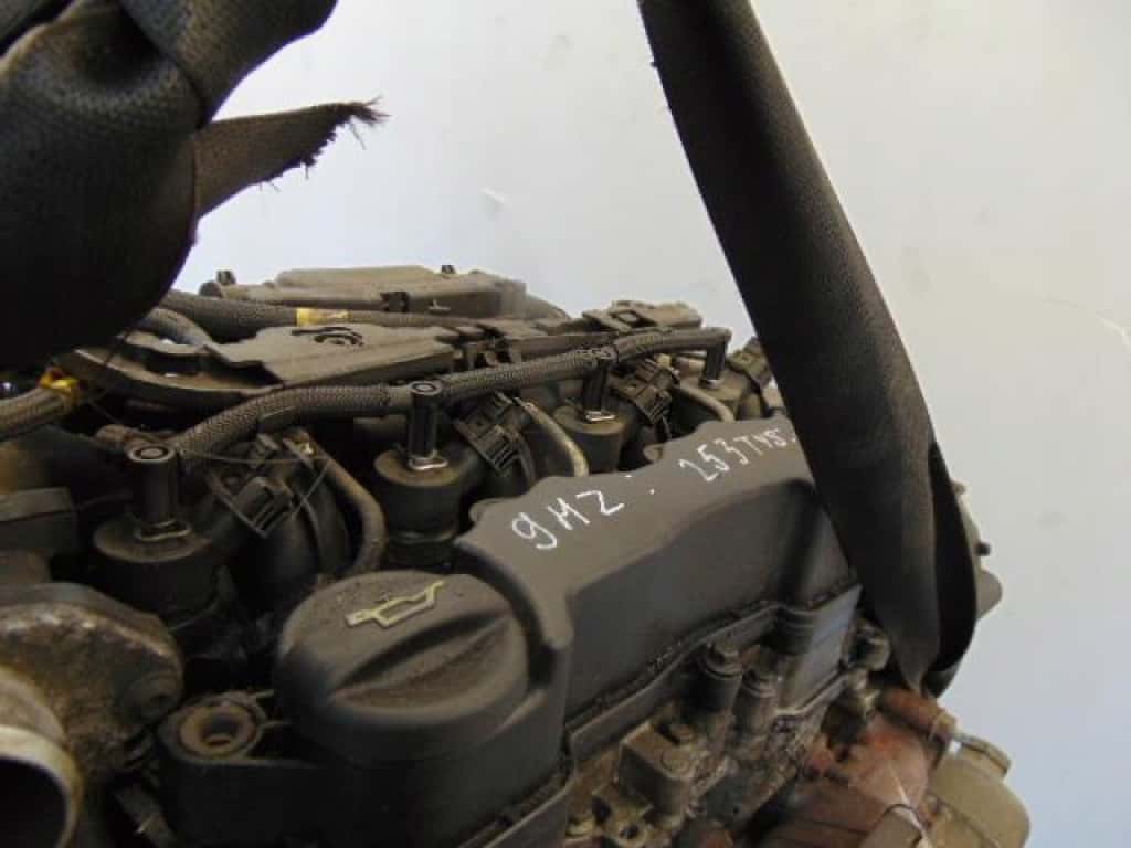Moteur 9HX (DV6ATED4) vue 5