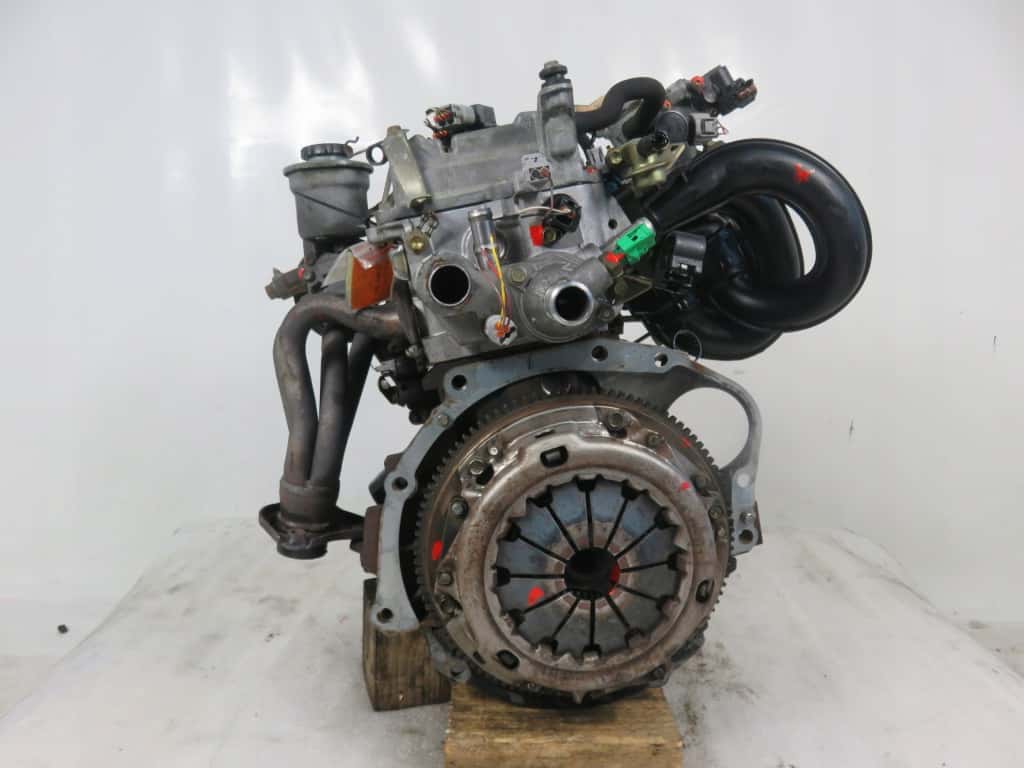 Moteur 1SZ-FE vue 2