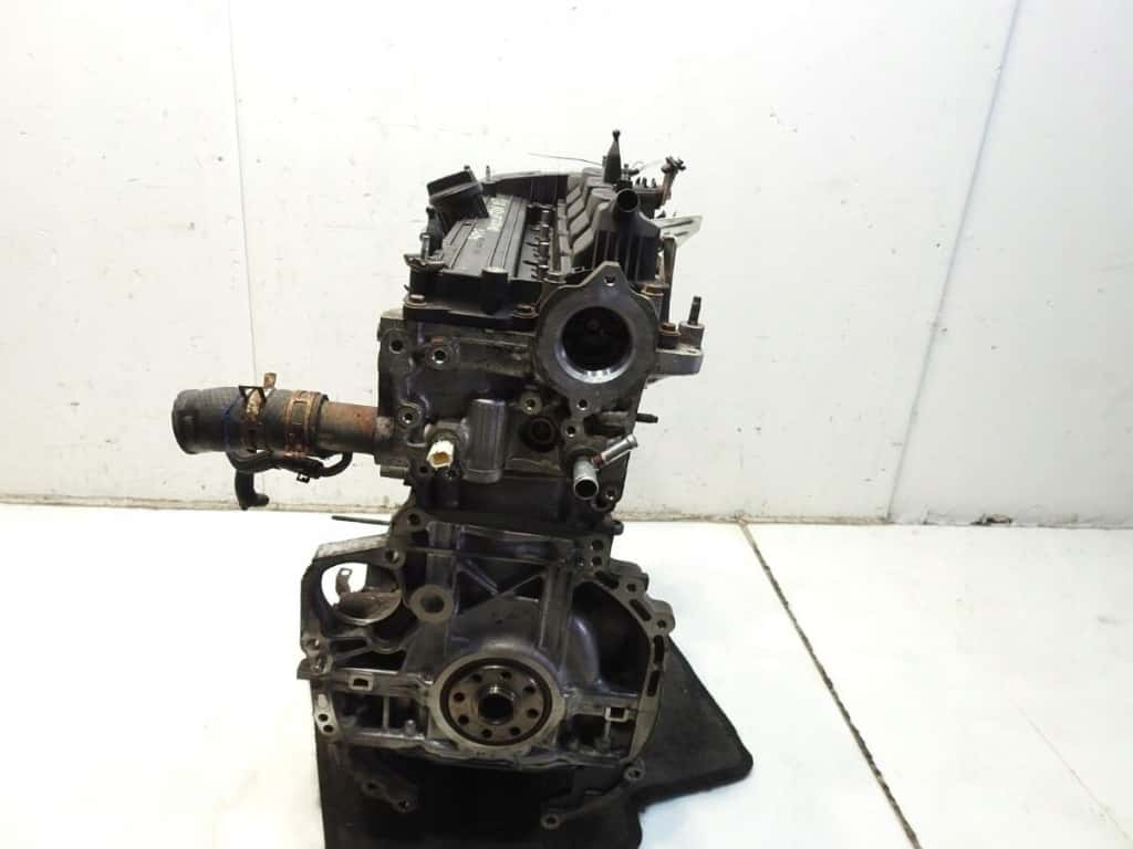 Moteur 1AD-FTV vue 2