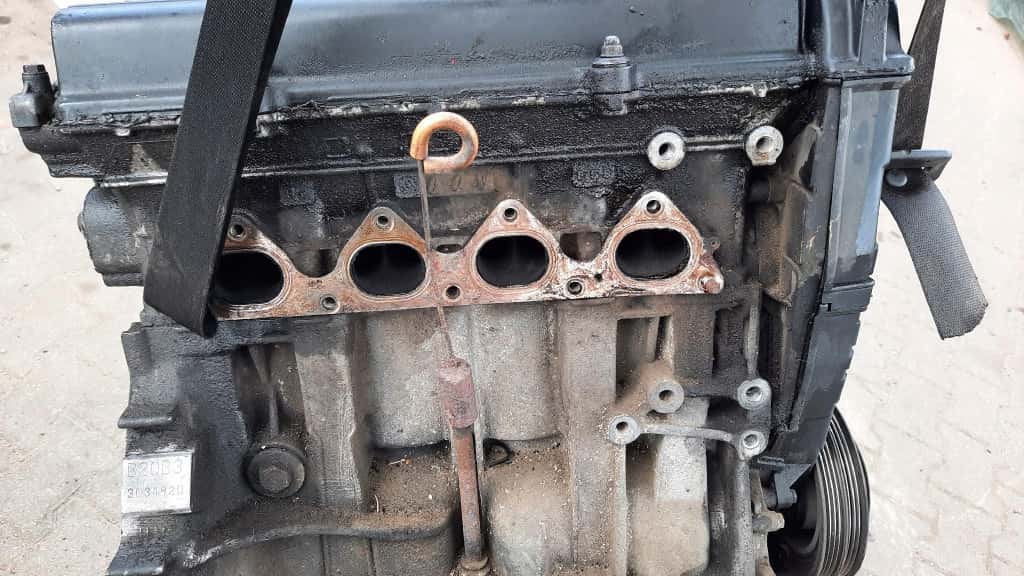 Moteur B20B vue 5