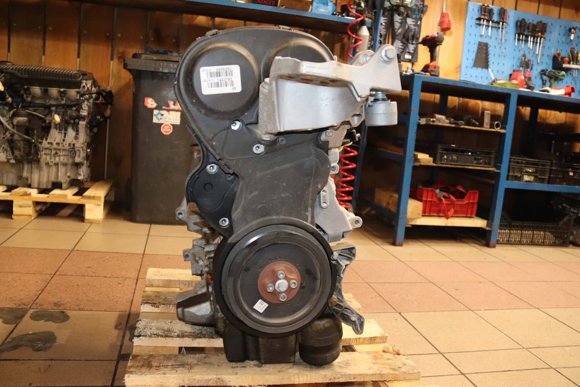 Moteur B 4204 T19 vue 4