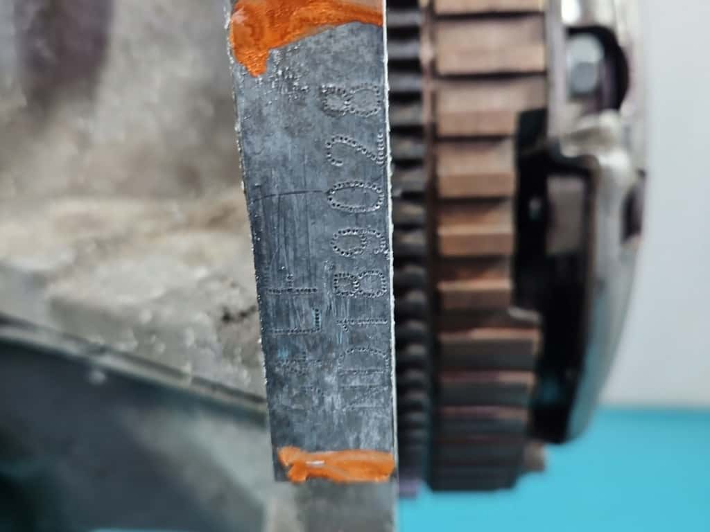 Moteur G4LF vue 5
