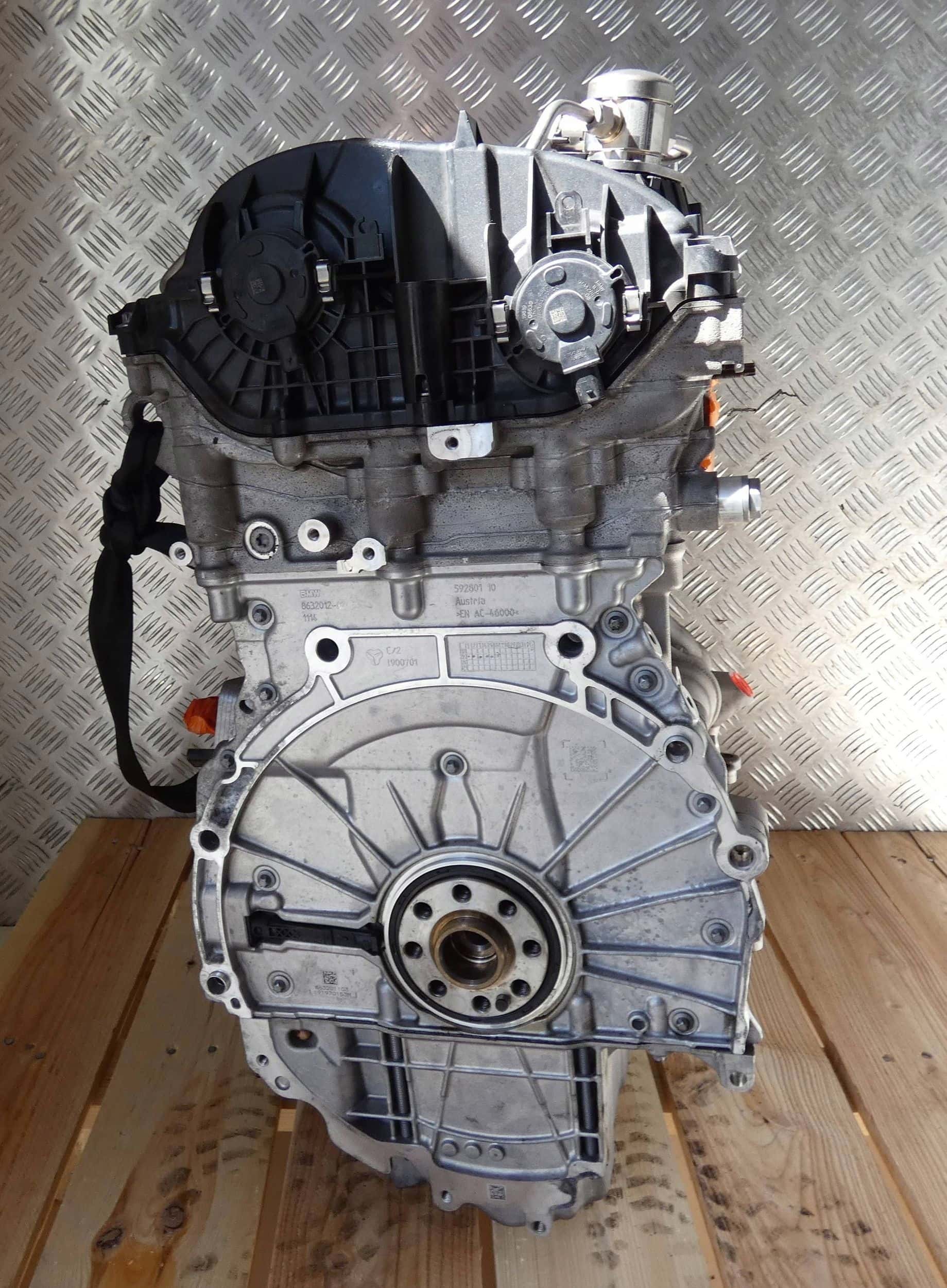 Moteur B48 A20 A vue 2