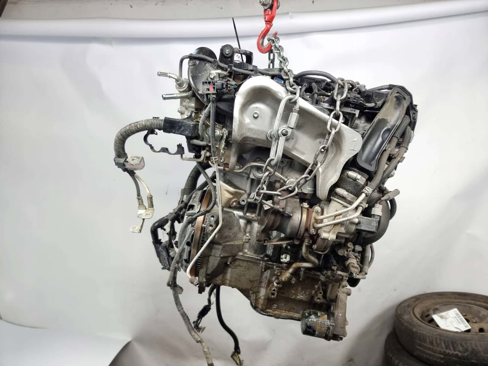 Moteur 8NR-FTS vue 2