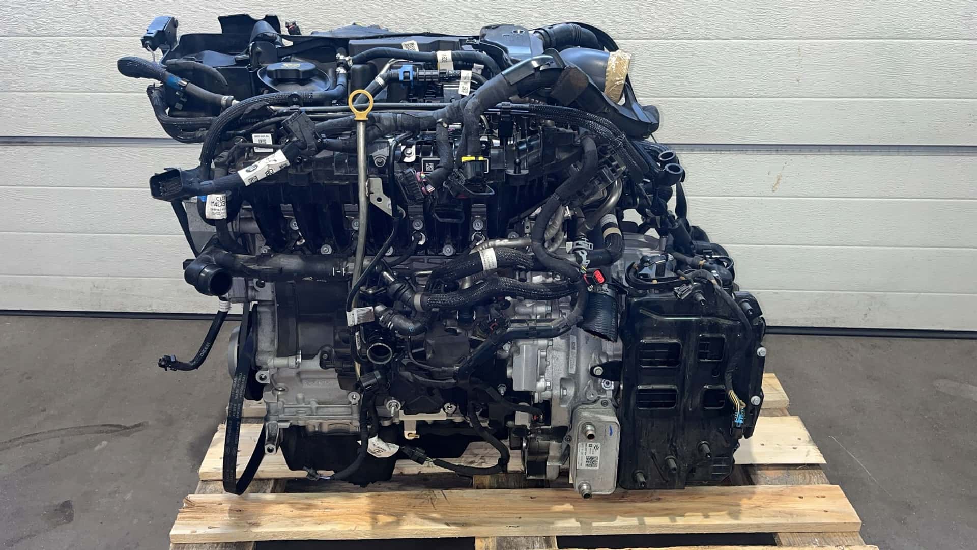 Moteur 204DTY(AJ21D4) vue 2