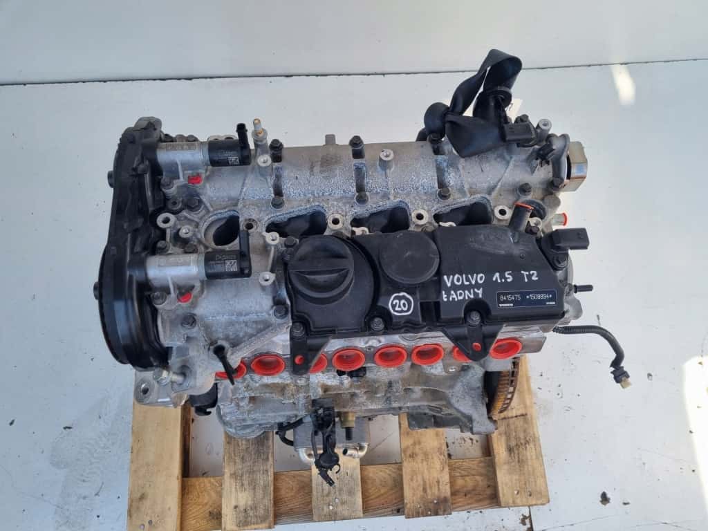 Moteur B 4154 T5 vue 2