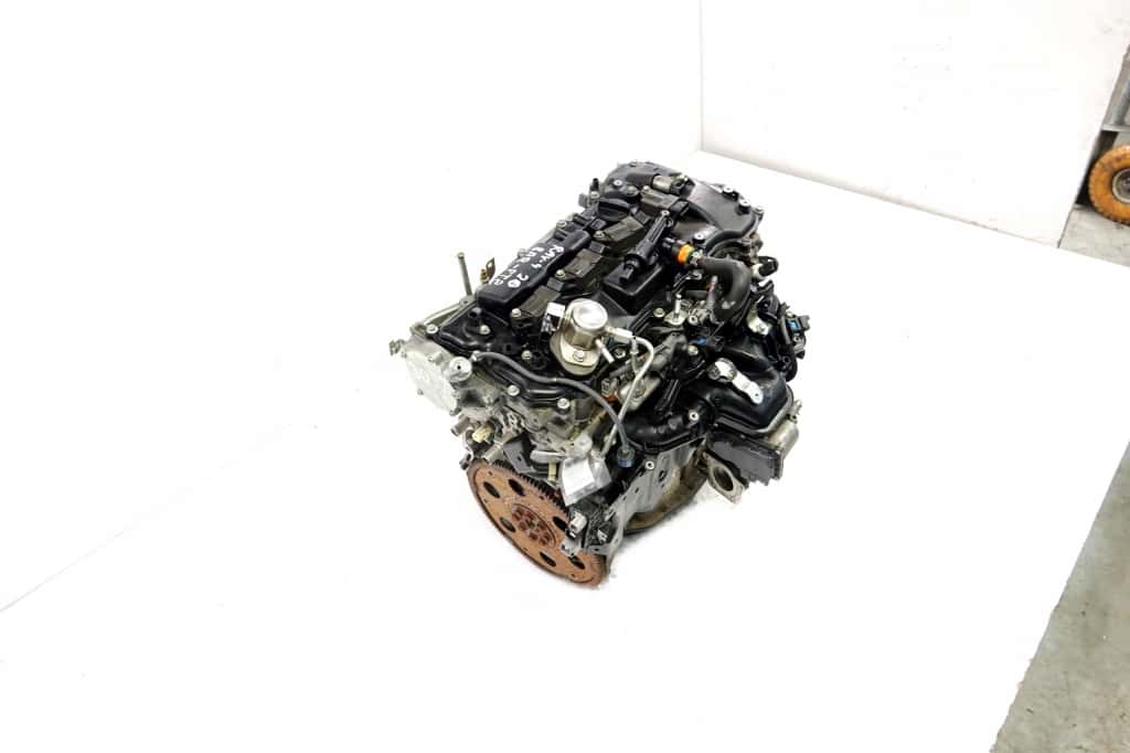 Moteur 8AR-FTS vue 2