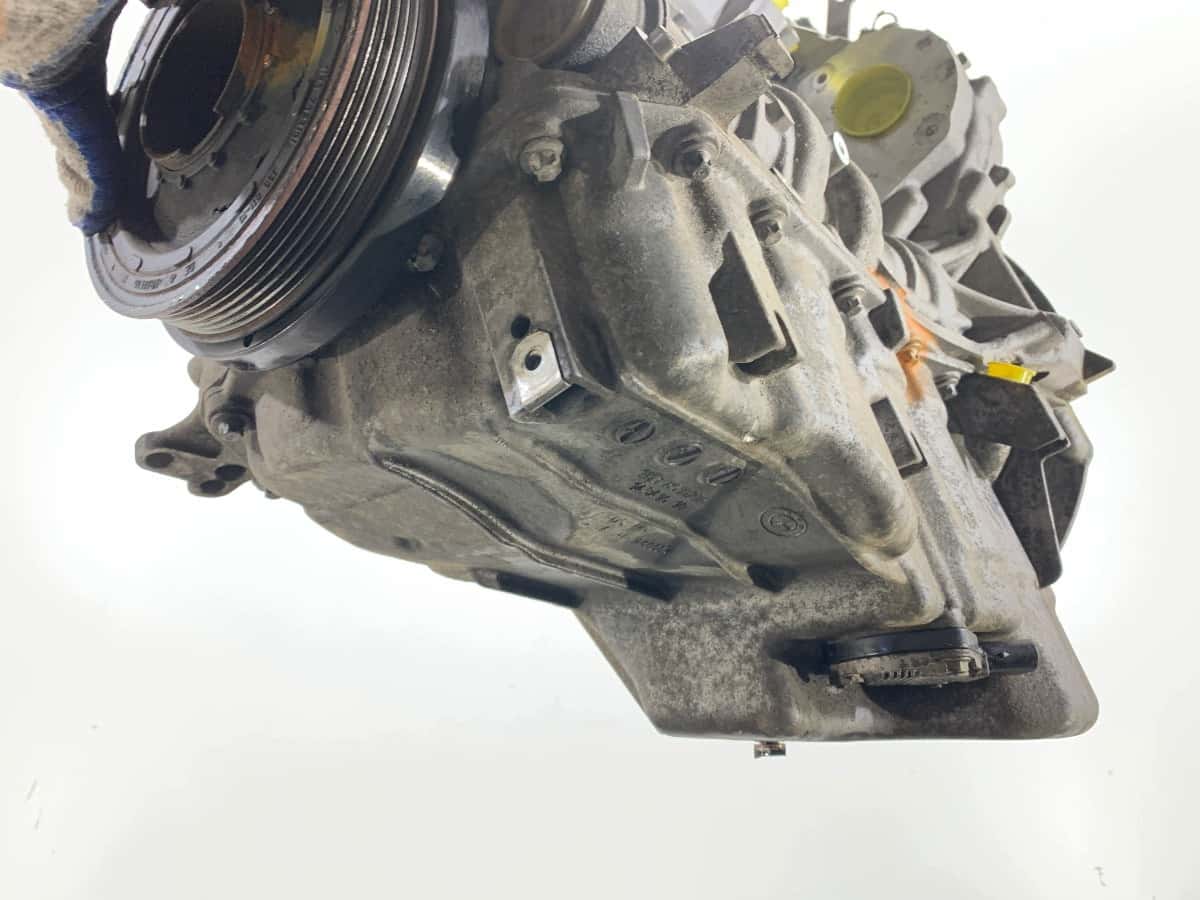 Moteur N47 D20 C vue 6