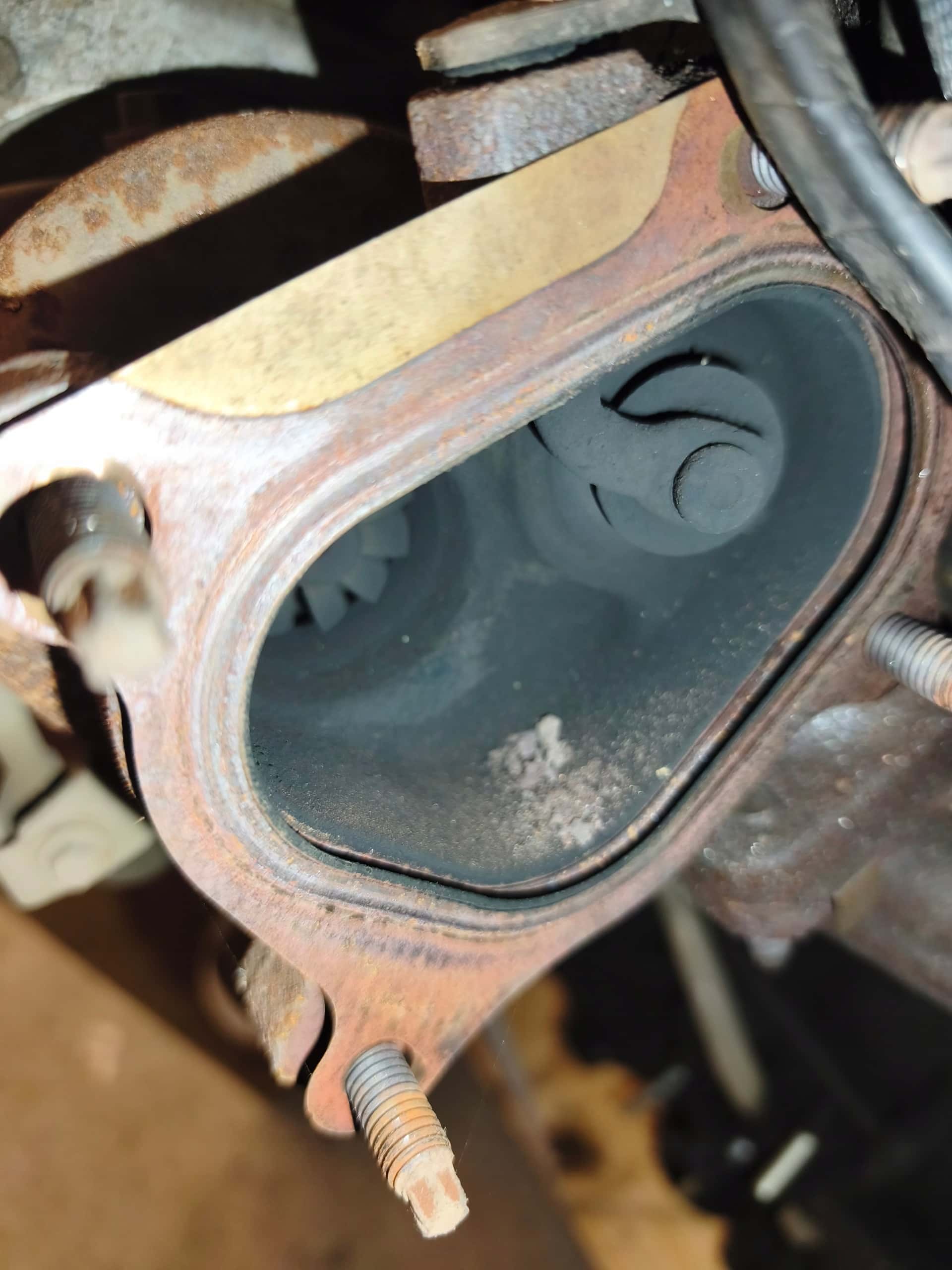 Moteur M9R 782 vue 8