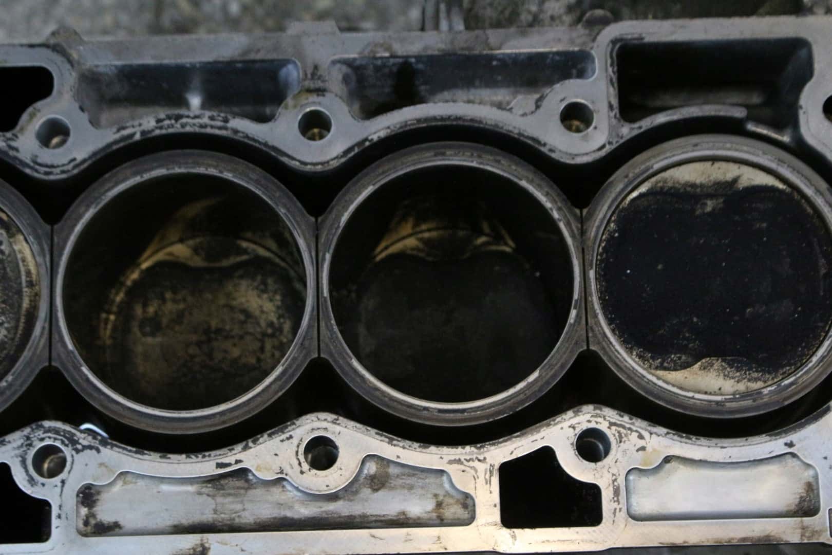 Moteur M4R 704 vue 4