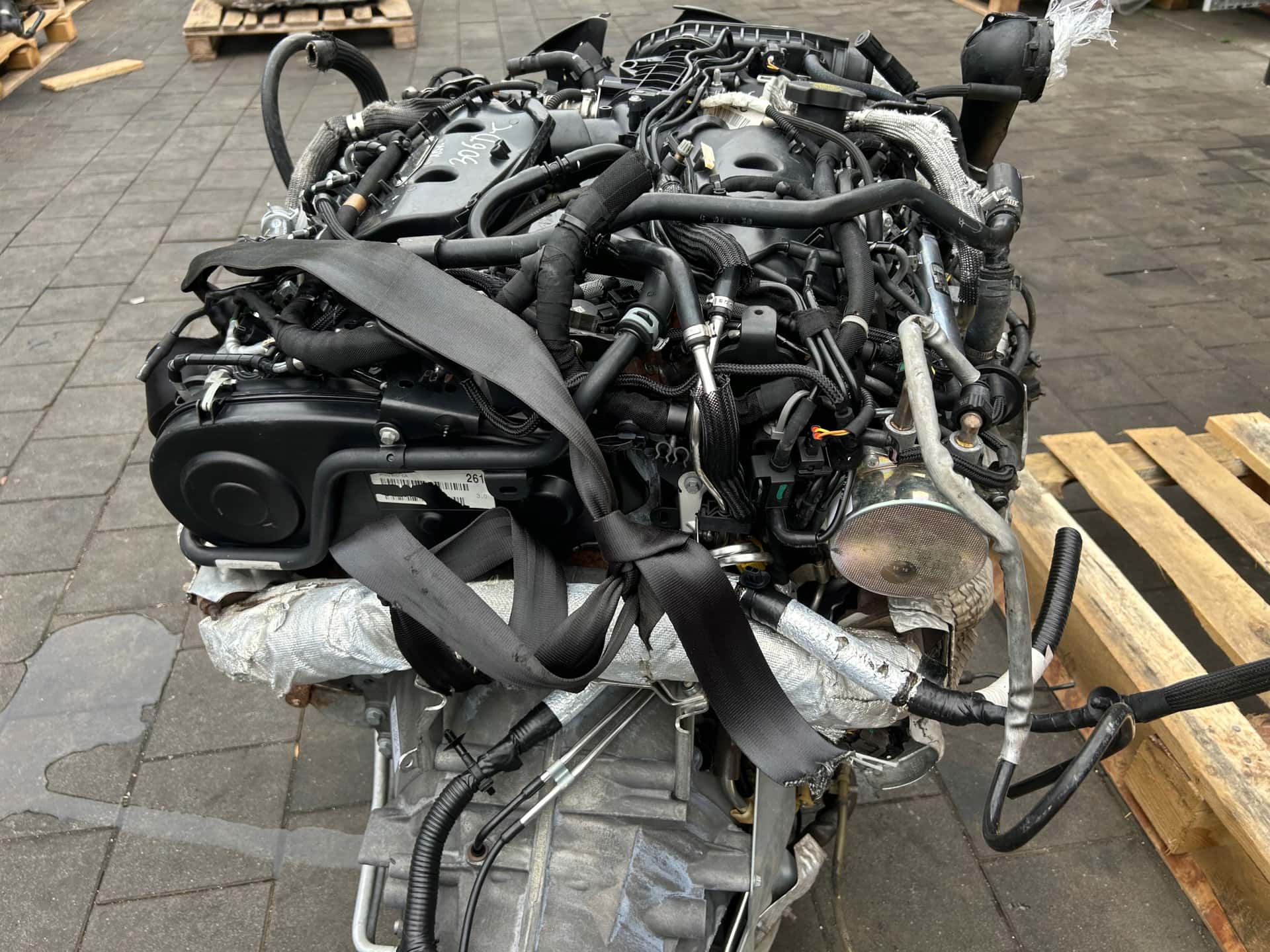 Moteur 306DT vue 5