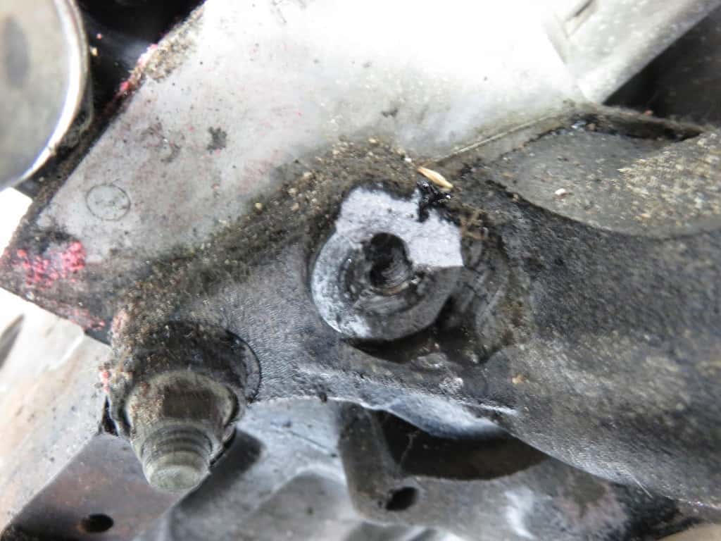 Moteur F9Q 744 vue 2
