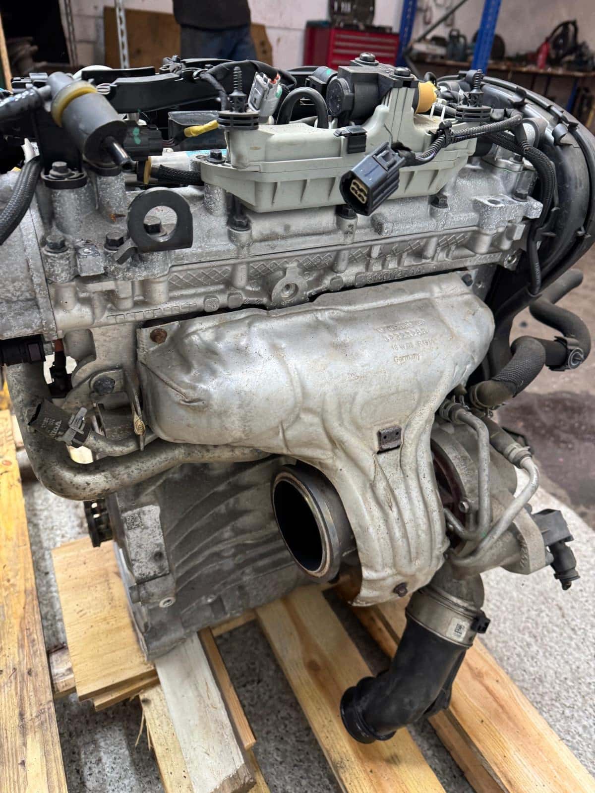 Moteur B 4154 T4 vue 12