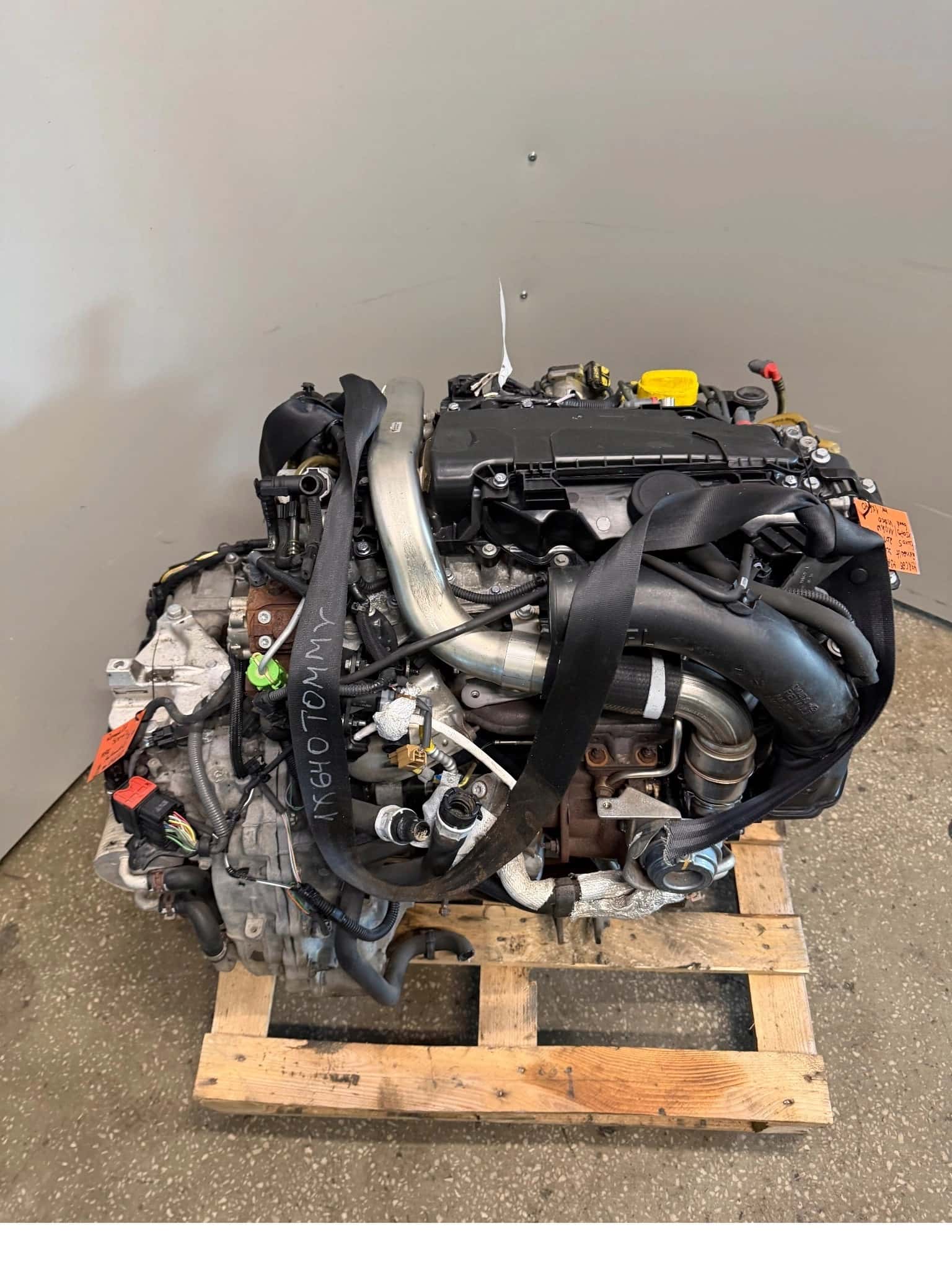 Moteur M9R 615 vue 3