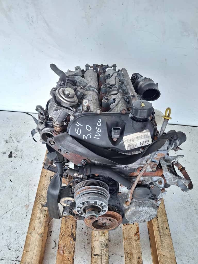 Moteur F1CE0481F vue 2