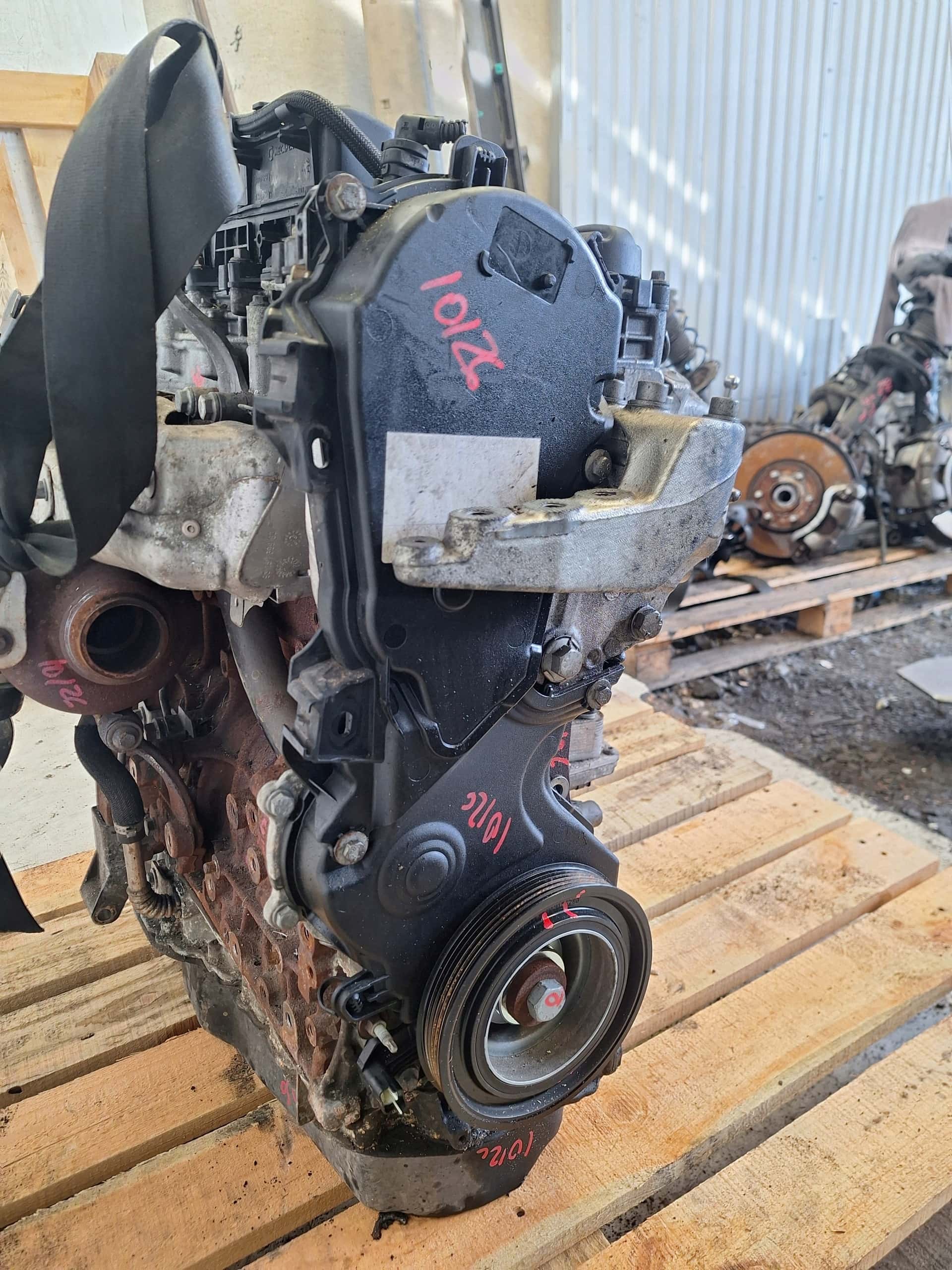 Moteur 4HH (DW12RUC) vue 5