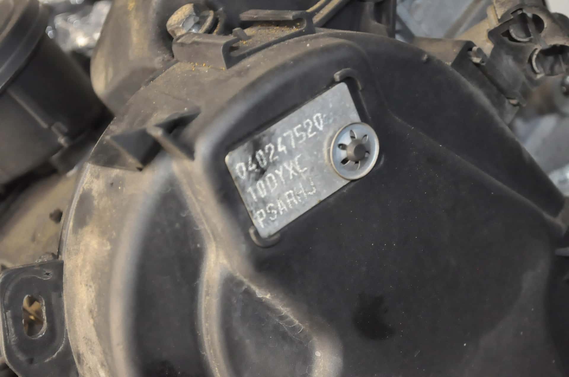 Moteur RHR (DW10BTED4) vue 2