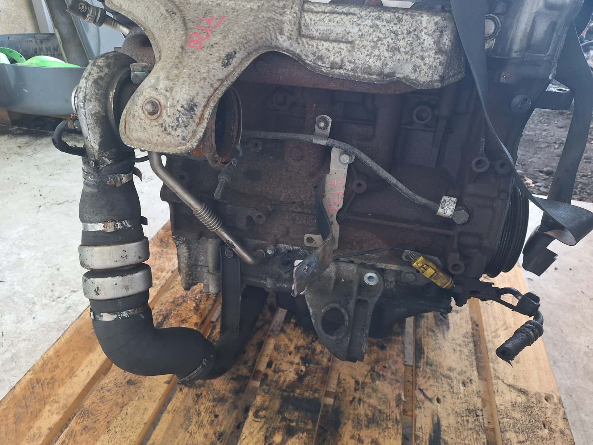 Moteur 4HU (P22DTE) vue 8