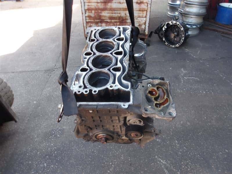 Moteur N46 B20 A vue 5