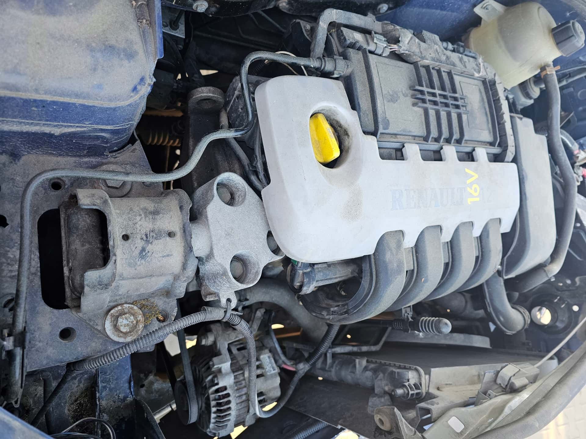 Moteur D4F 728 vue 2