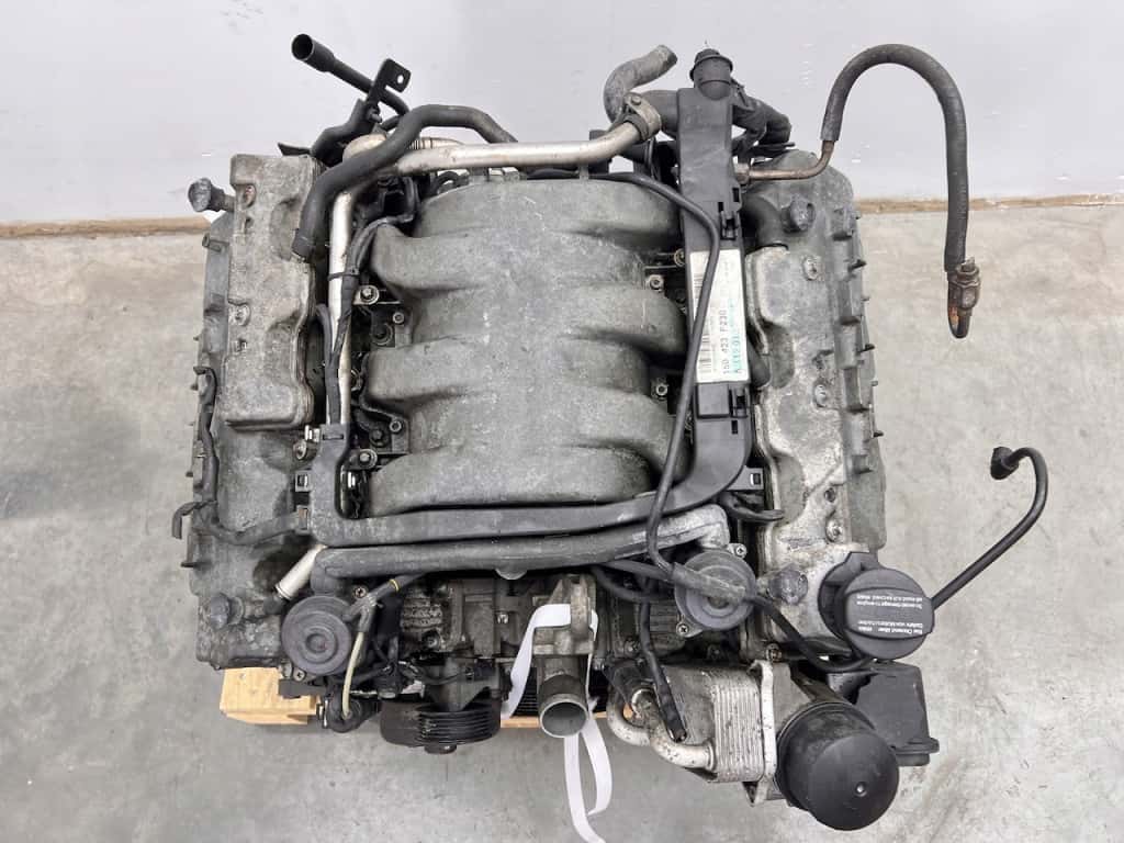 Moteur M 112.973 vue 5