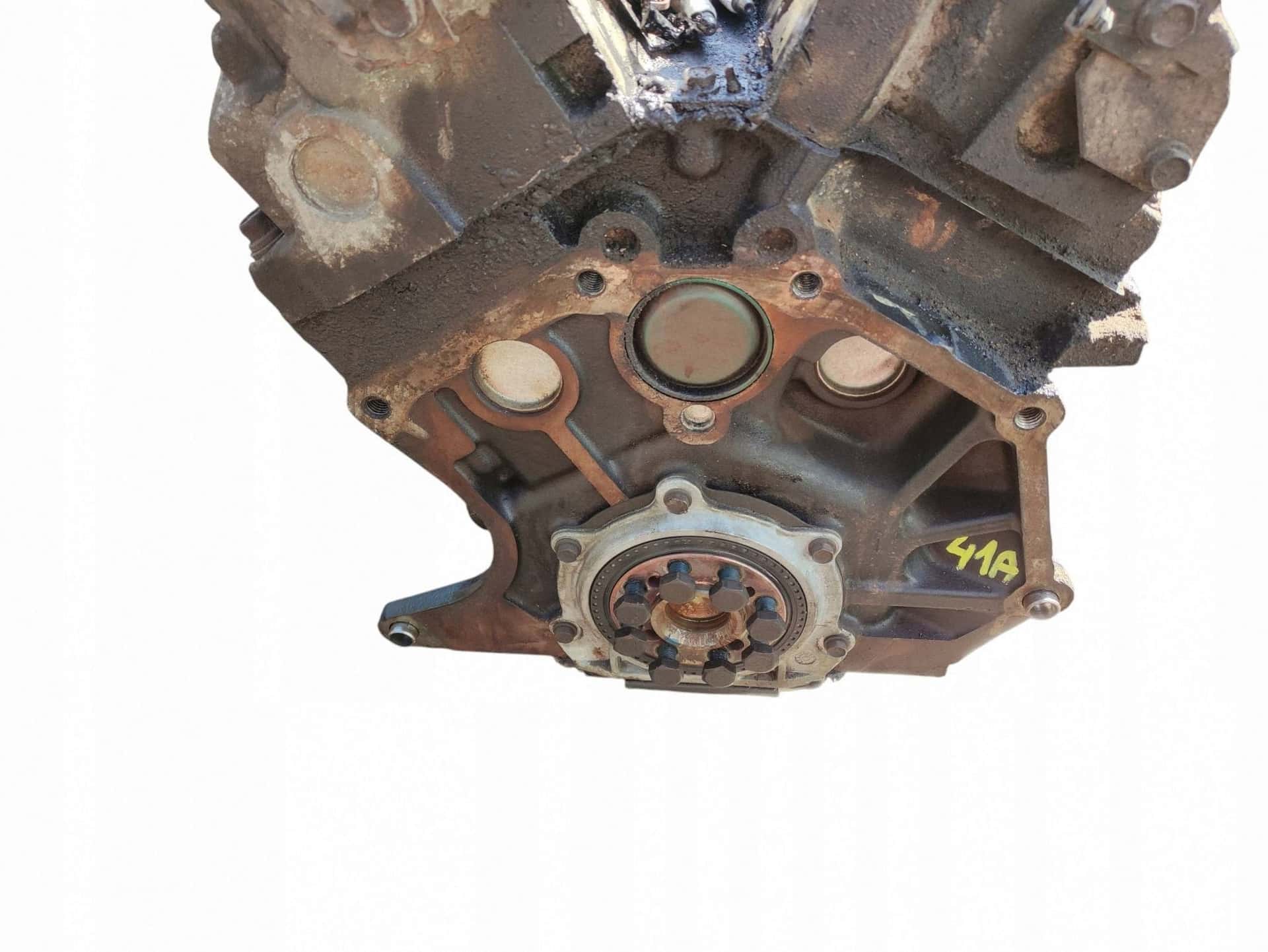 Moteur 6G72 vue 3