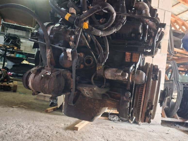 Moteur F1AGL411H vue 4