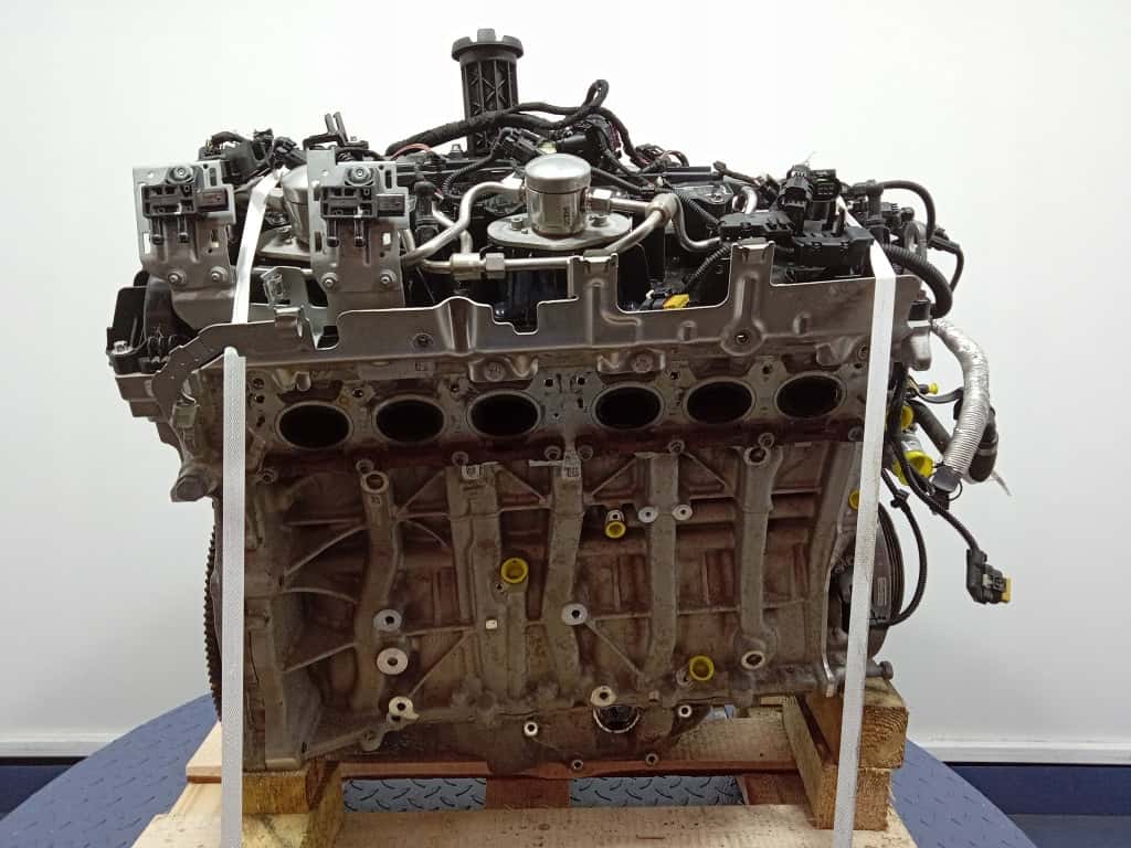 Moteur S58 B30 A vue 2