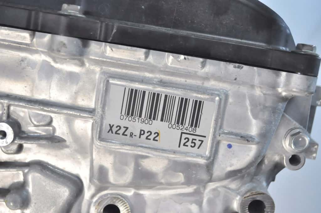 Moteur 2ZR-FXE vue 3
