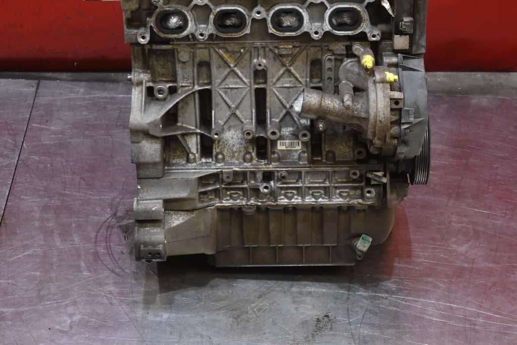 Moteur RFJ (EW10A) vue 4