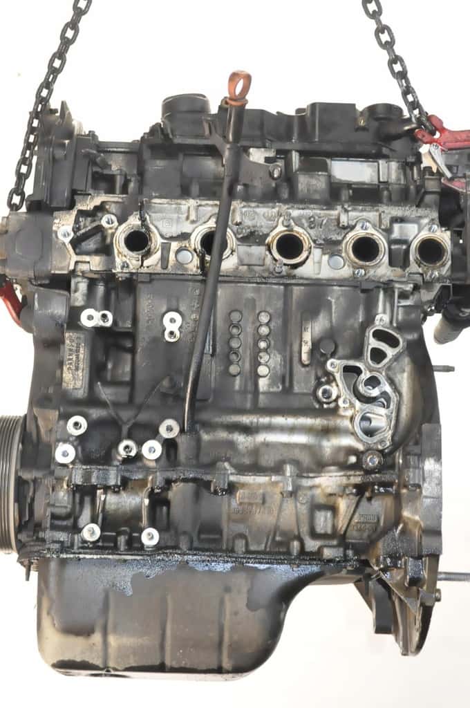 Moteur 9HR (DV6C) vue 3