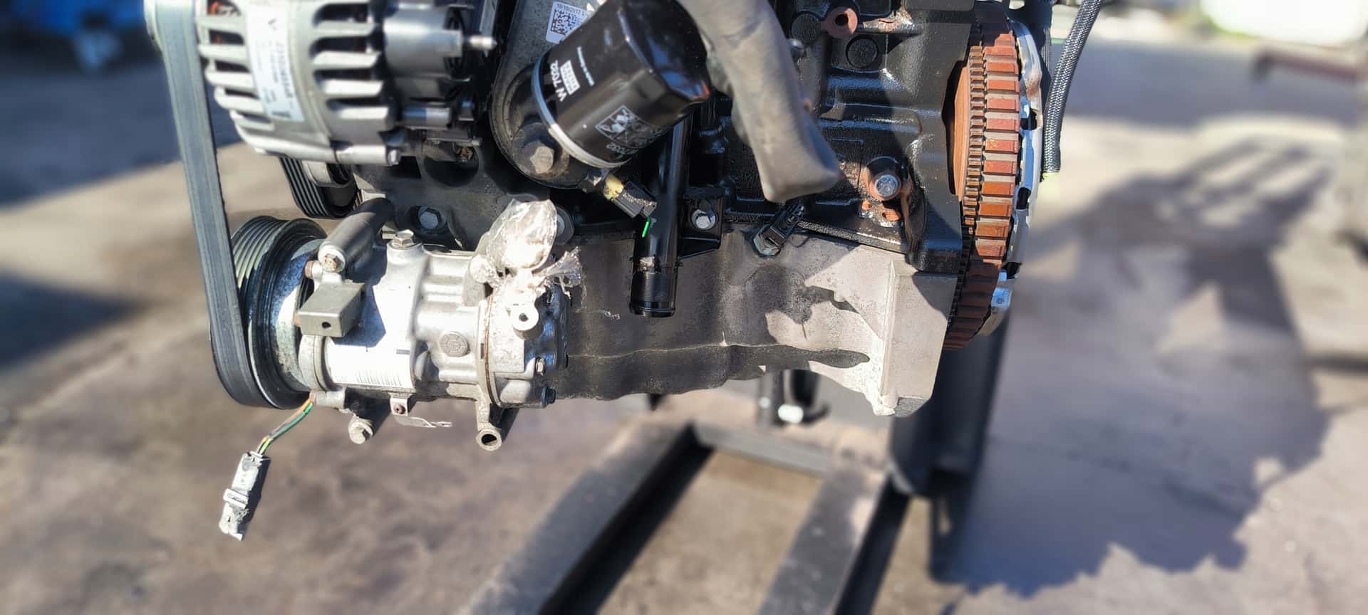 Moteur OM 607.951 (K9K) vue 2