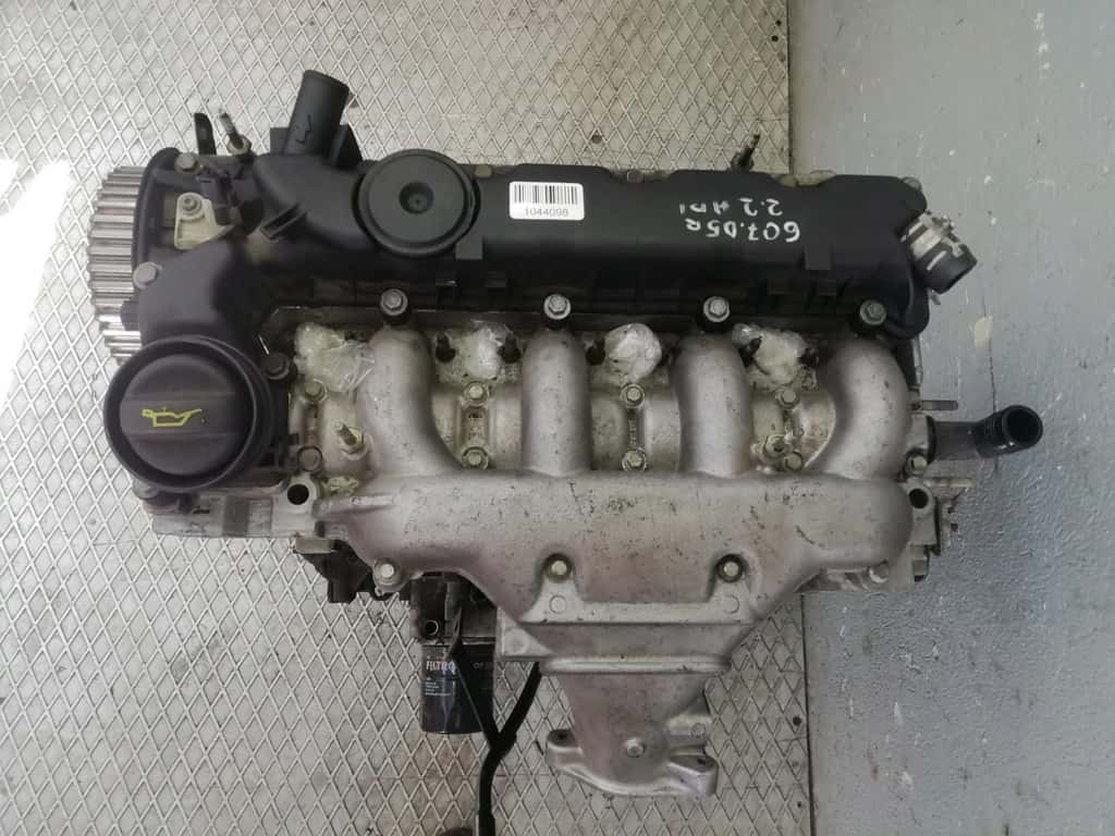 Moteur 4HX (DW12TED4) vue 3