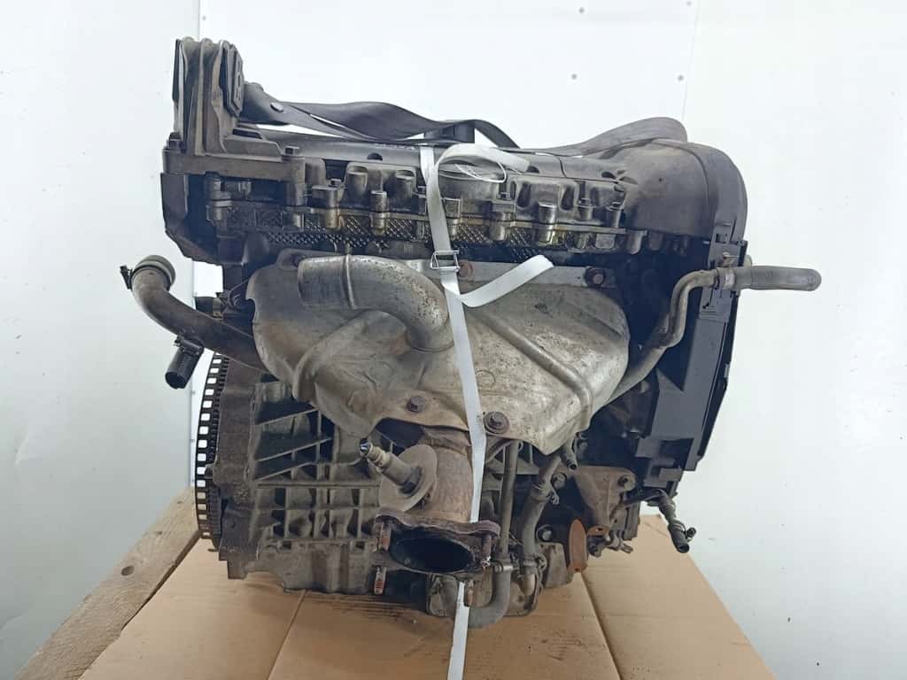 Moteur B 5244 S vue 2